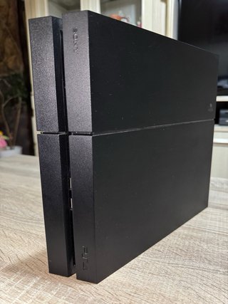 Ps4 de 1TB en perfecto estado + Mando original