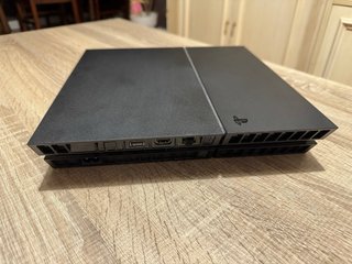 Ps4 de 1TB en perfecto estado + Mando original