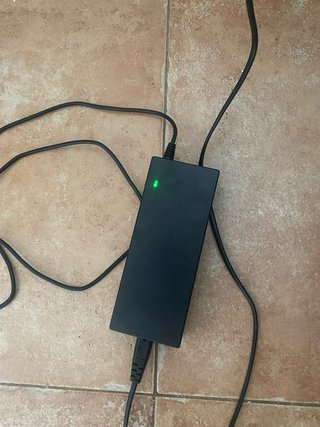Cargador Patinete Eléctrico