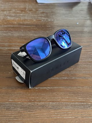 Oakley Ojector negras con lentes Prizm Moradas
