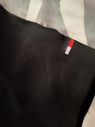 Camiseta Tommy Hilfiger Talla M Negra