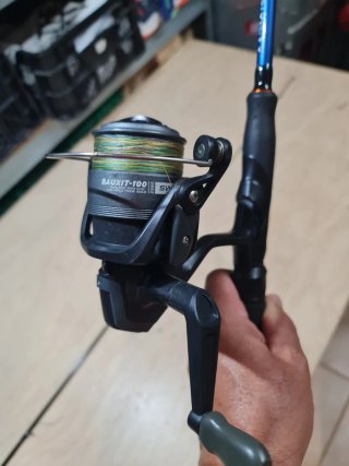 Caña y carrete pesca Decathlon Eging