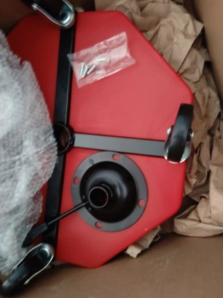 Silla Mecánica con Bandeja y Ruedas