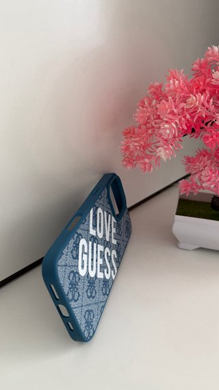 Funda iPhone 16 Pro Max Love Guess Azul