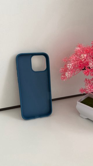Funda iPhone 16 Pro Max Love Guess Azul