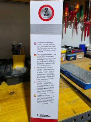 Cargador Batería Moto Mantenimiento