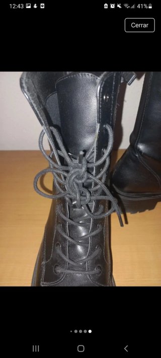 Botas militares negras