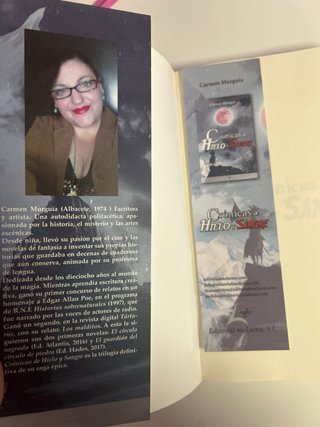 Libro de Carmen Murguía, Crónicas de Hielo y Sangr