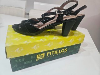 Zapatos de tacón Pitillos negros