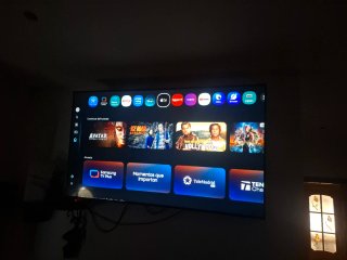 Televisión Samsung 75 Negra