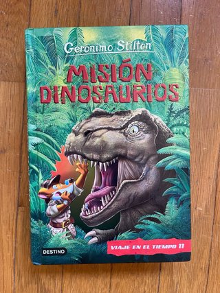 Tres libros de Geronimo Stilton