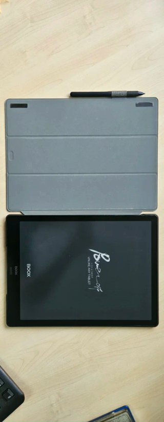 Onyx BOOX Max Lumi 13.3 + Funda Inteligente