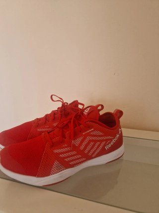 Reebok deportivas rojas talla 40.5