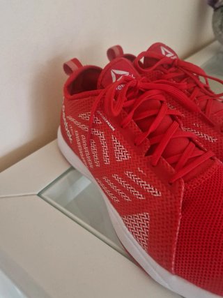 Reebok deportivas rojas talla 40.5