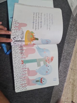 Libro "un cuento para cada letra"