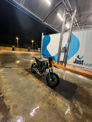 Rieju MRT Pro 49cc Supermoto Negra/Azul