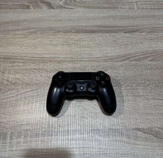 Mando DualShock PS4 Negro en perfecto estado