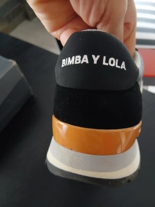 Deportivas Bimba y Lola Negras y Grises