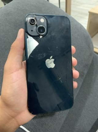 iPhone 13 99% Bateria