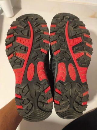 Zapatillas senderismo CMP azul y rojo