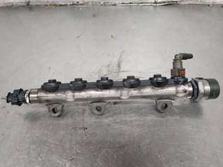 RAMPA INYECTORA RENAULT LAGUNA III 8200962035