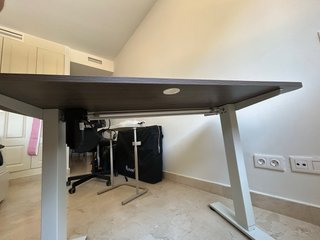 Escritorio Elevable Eléctrico Madera Oscura