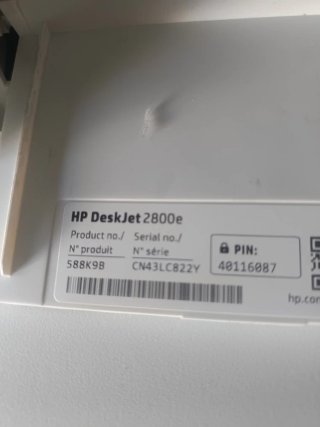 Impresora HP DeskJet 2700e