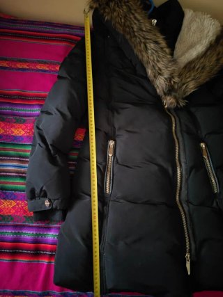 Abrigo largo plumas Stradivarius Talla L Mujer