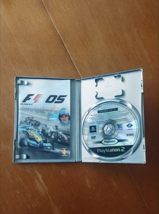 Formula 1 05 PS2 (PlayStation 2)