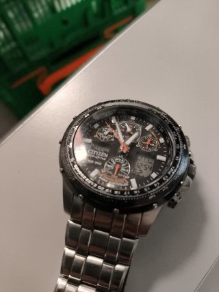 Reloj Citizen Eco-Drive Skyhawk