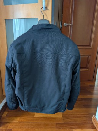 Chaqueta ARMURE Urbana Negra