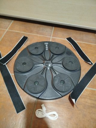 Máquina de boxeo inteligente con musica
