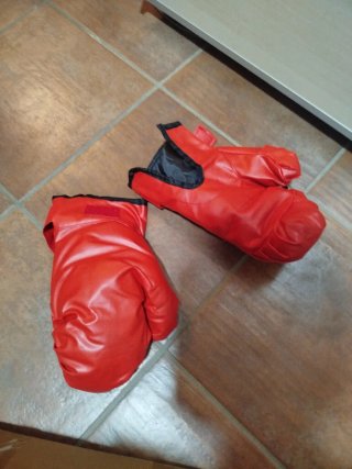 Máquina de boxeo inteligente con musica