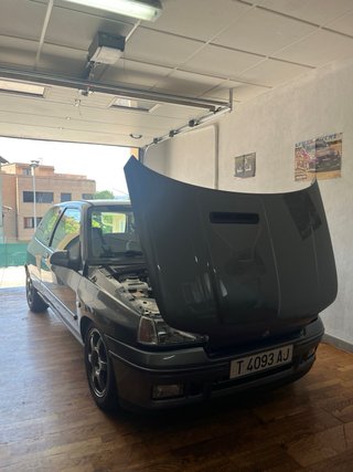 Renault Clio 1993