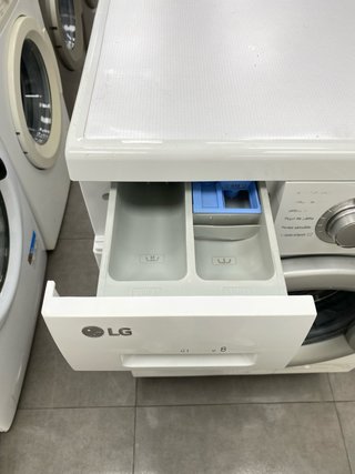 Lavadora LG Carga Frontal 8kg clase A+++ con envio