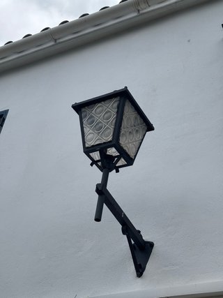 Farol de hierro forjado con cristal