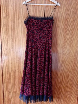 Vestido largo rojo y negro talla L