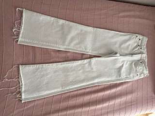 Conjunto Sudadera Puma y Pantalón Blanco
