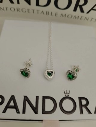 Conjunto Pandora Corazón Verde y Plata