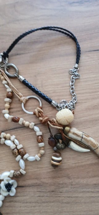 Lote Bisutería Collares y Pulseras