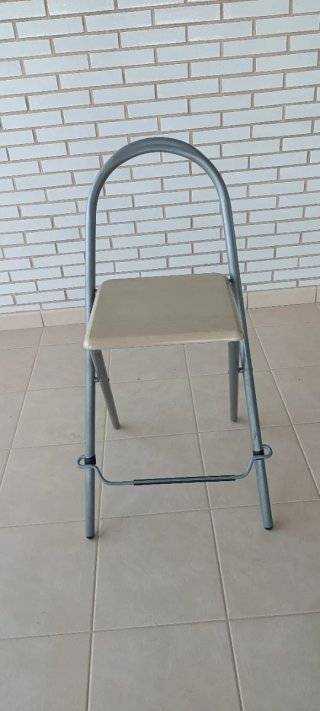 Juego 2 Taburetes Altos Cocina Plegables.