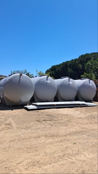 Depósito agua 10.000L