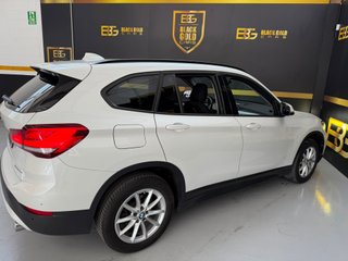 BMW X1 sDrive18dA Corporate
