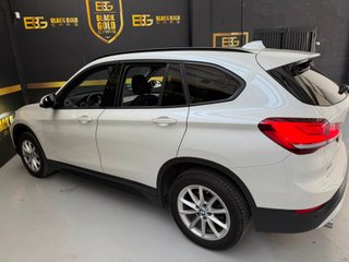 BMW X1 sDrive18dA Corporate
