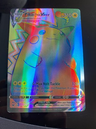 Carta Pokémon Pikachu VMAX Arcoíris 188/185