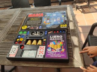 Juego de Magia Libro Mágico