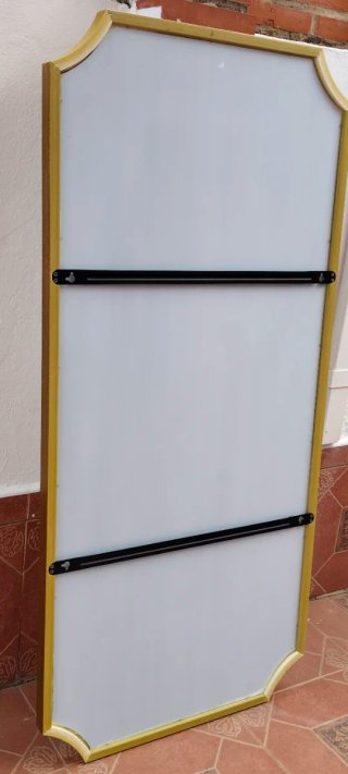 Espejo grande dorado