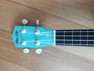 Ukelele Makai Turquesa