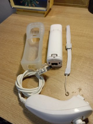 Mando Wii + Nunchuk + Funda