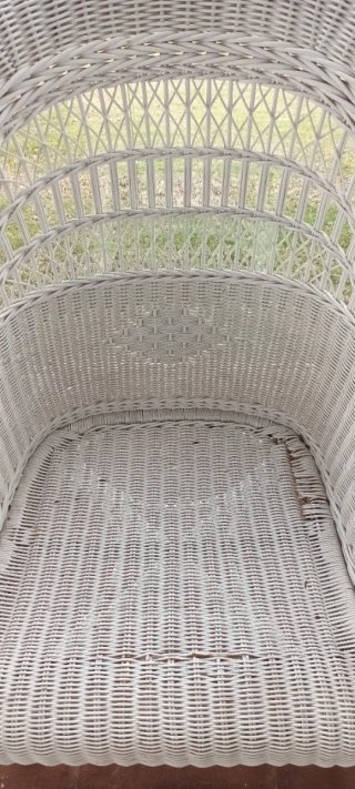 Preciosos sillones de mimbre blancos
